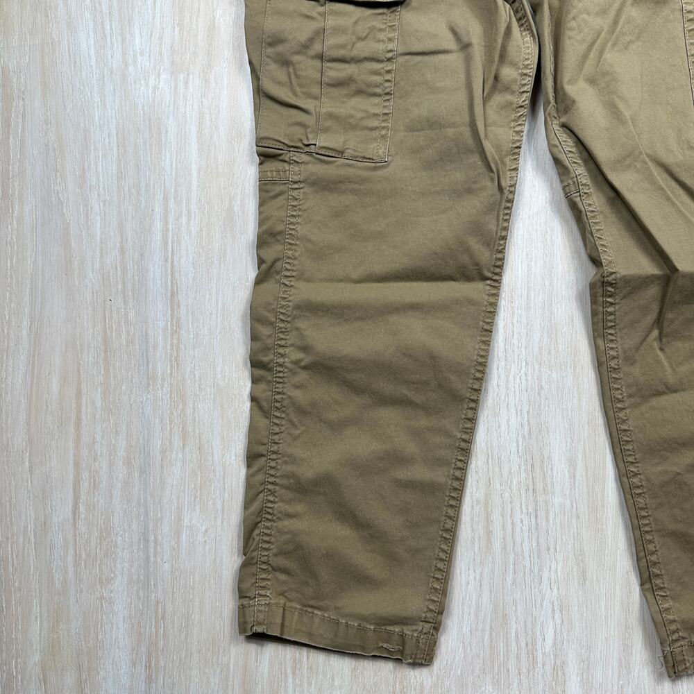 American Eagle Slimming Cargo Flex Utility Hiking Tactical Pants Khaki 32x30 - Picture 4 of 16